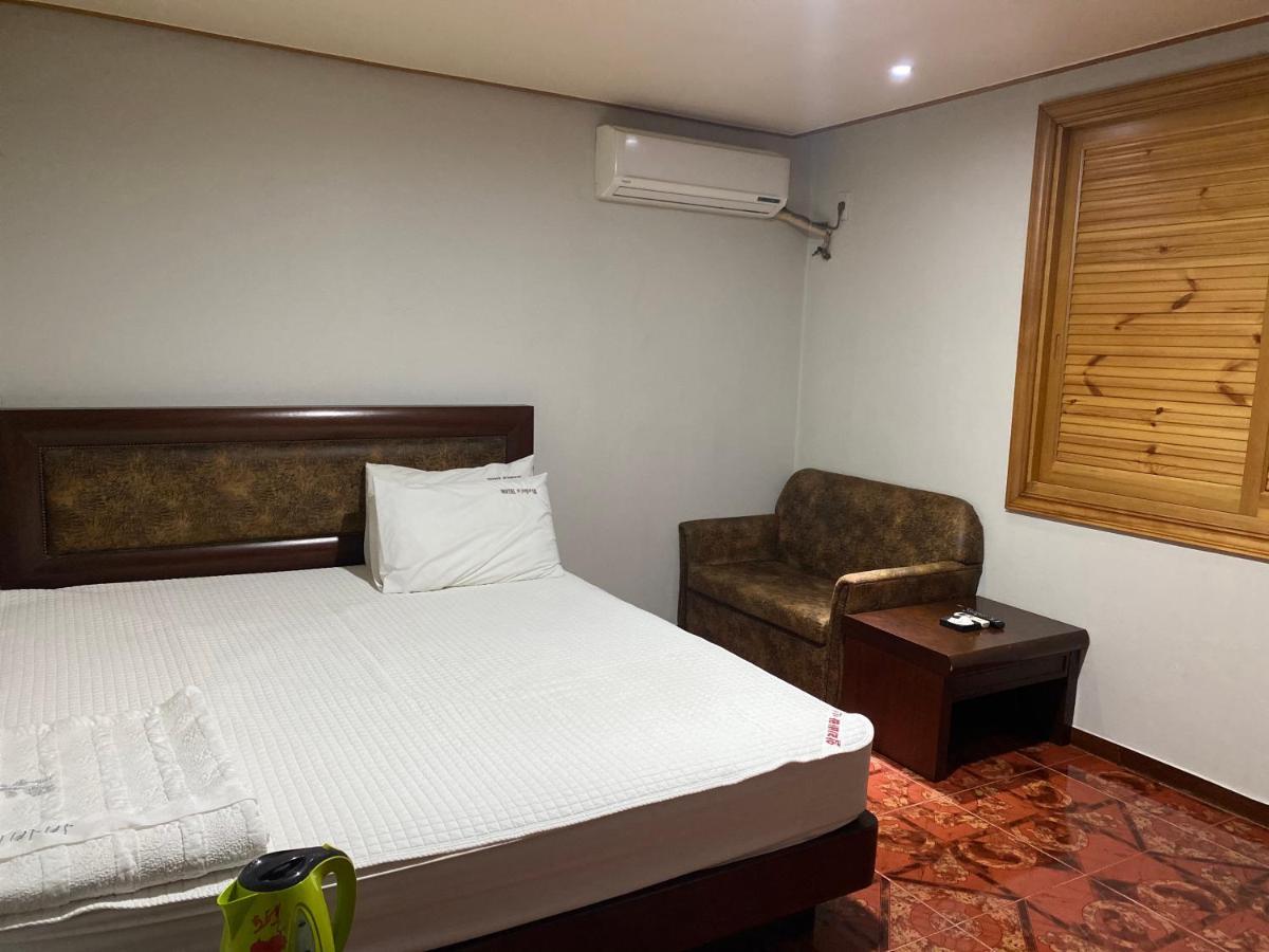 Alibaba Motel Puszan Kültér fotó