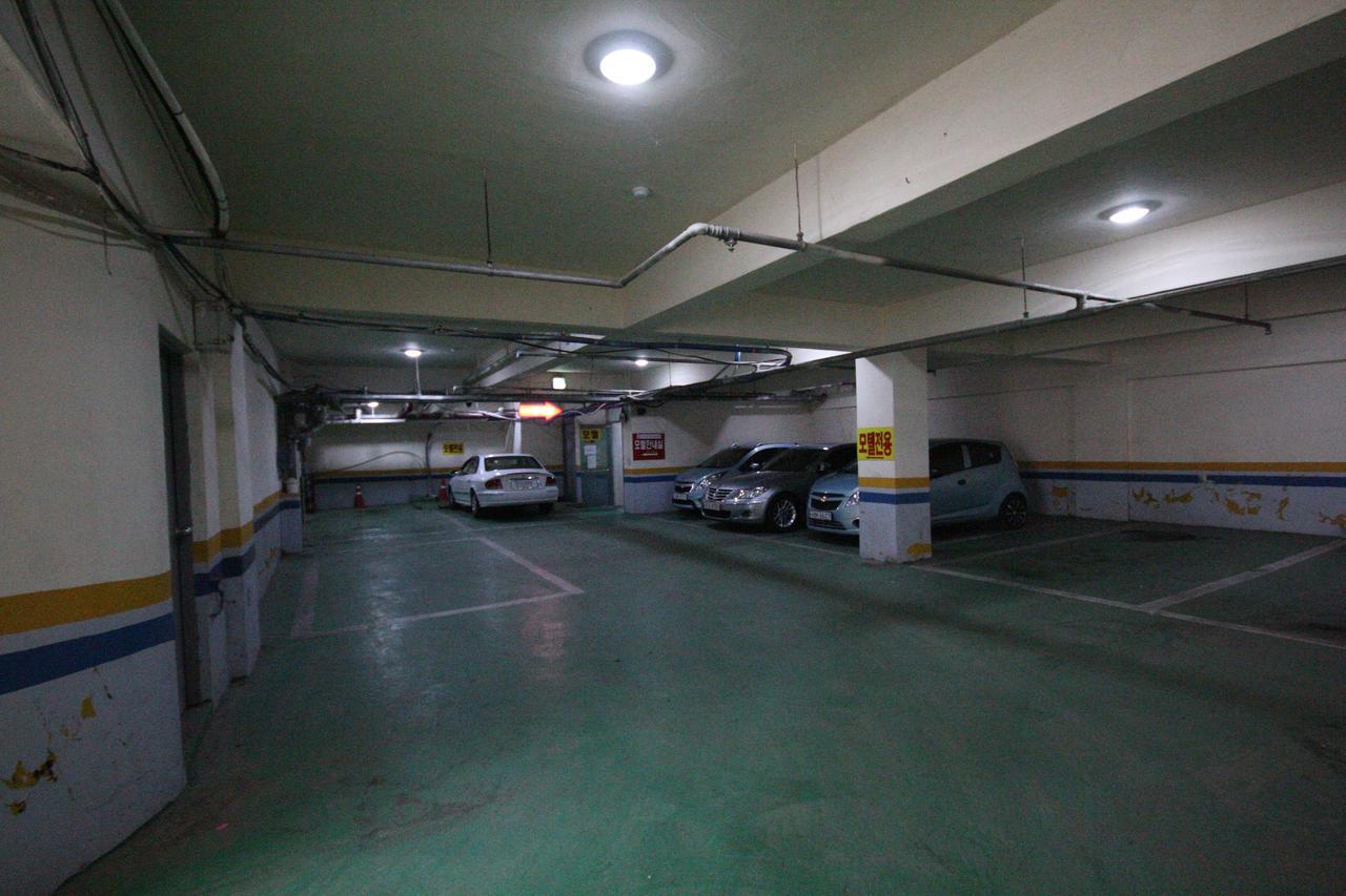 Alibaba Motel Puszan Kültér fotó