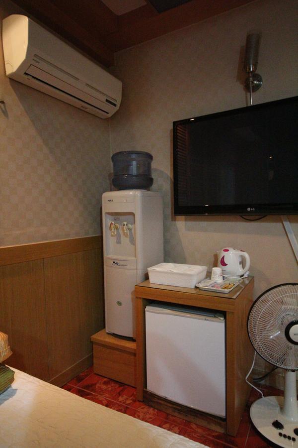 Alibaba Motel Puszan Szoba fotó